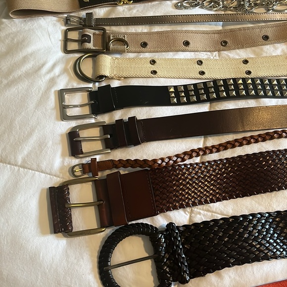 Bundle of Belts! - Picture 2 of 9